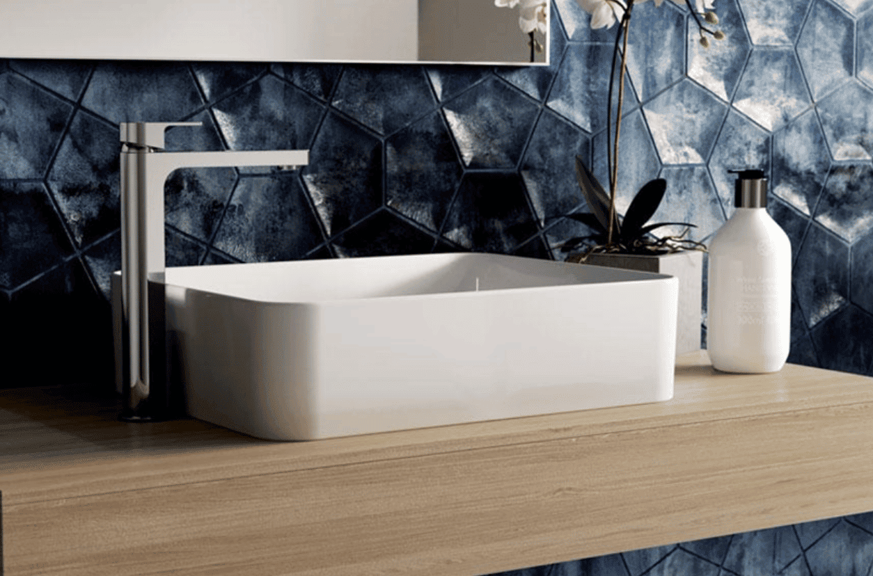 Why Kitchens and Bathrooms Need Less Interior Photography